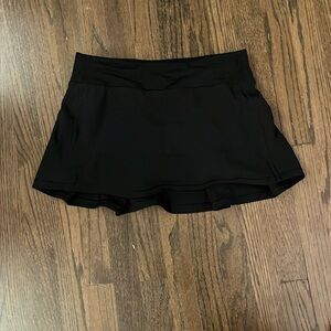 Lululemon pace rival skirt